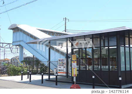 JR関西本線 加佐登駅の駅舎4 JR関西本線 加佐登駅の駅舎4 142776114