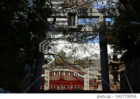 玉造稲荷神社 玉造稲荷神社 142778956