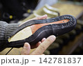 靴職人 142781837