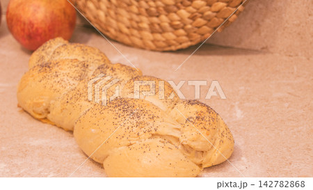 Celebration of Rosh Hashanah with traditional foods 142782868