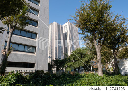 東京 霞が関 官庁街の高層ビルの風景 東京 霞が関 官庁街の高層ビルの風景 142783498