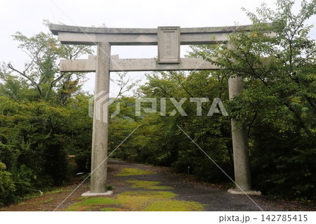隠岐神社 鳥居 隠岐の島 島前 中ノ島 島根県 隠岐神社 鳥居 隠岐の島 島前 中ノ島 島根県 142785415