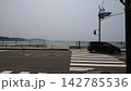 鎌倉の海岸と国道134号線 142785536
