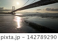 【空撮】早朝の鳴門海峡　朝焼け 142789290