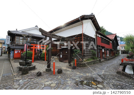 岐阜 郡上 郡上八幡 やなか水のこみち 岐阜 郡上 郡上八幡 やなか水のこみち 142790550
