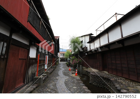 岐阜　郡上　郡上八幡　やなか水のこみち 142790552