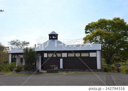 静峰ふるさと公園・八重桜まつり #47 静峰ふるさと公園・八重桜まつり #47 142794316