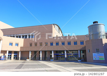 三重県津市、三重県文化会館の風景 142801287