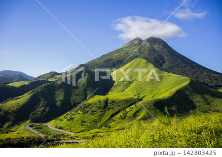 由布岳、山 由布岳、山 142803425