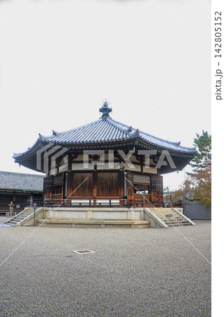 法隆寺・夢殿(奈良県・斑鳩町) 法隆寺・夢殿(奈良県・斑鳩町) 142805152