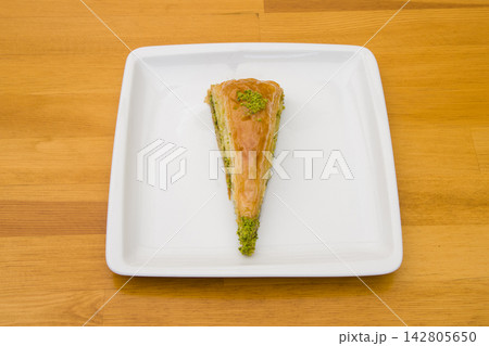 a delicious slice of baklava 142805650
