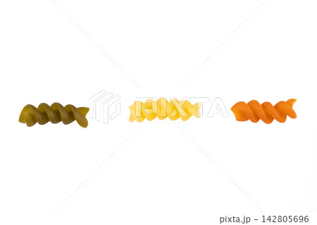 raw Italian pasta close up raw Italian pasta close up 142805696