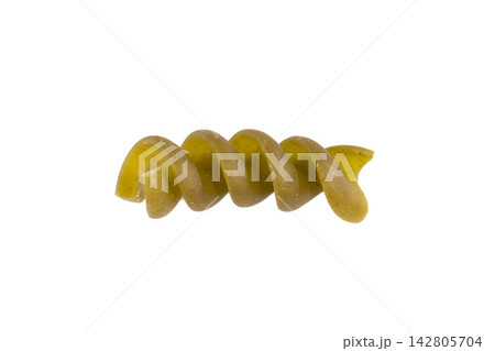 raw Italian pasta close up raw Italian pasta close up 142805704