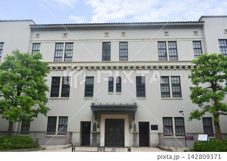 東洋英和女学院 六本木キャンパスの校舎と緑豊かな風景 東洋英和女学院 六本木キャンパスの校舎と緑豊かな風景 142809371