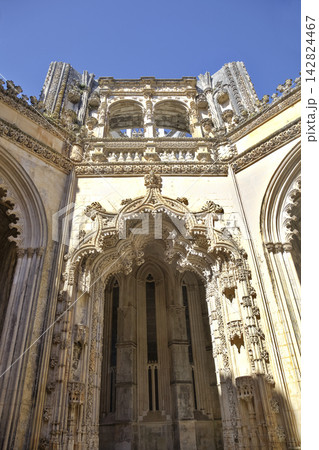 Batalha Monastery's Unfinished Chapels, view from below Batalha Monastery's Unfinished Chapels, view from below 142824467