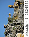 Intricate stone carvings at Convento de Cristo in Tomar, Portugal 142824552