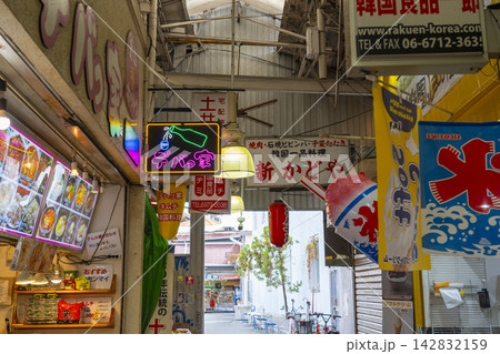 大阪 鶴橋商店街 大阪 鶴橋商店街 142832159