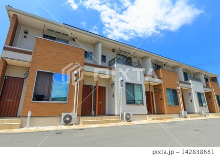 アパート・マンション・集合住宅・住宅のイメージ アパート・マンション・集合住宅・住宅のイメージ 142838681