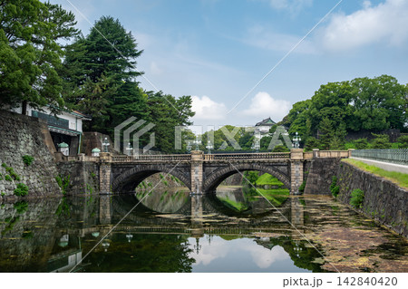 Seimon Ishibashi Bridge at Tokyo Imperial Palace 142840420