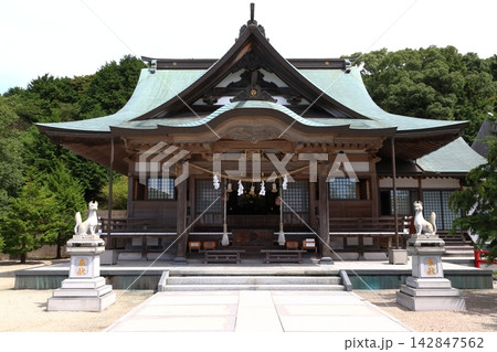 鏡山神社にて（佐賀県唐津市） 142847562