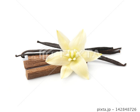 Vanilla stick with flower and sandalwood Vanilla stick with flower and sandalwood 142848726