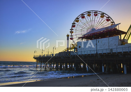 Santa Monica Pier Ferris Wheel at Sunset with Beach and Ocean California 142880003