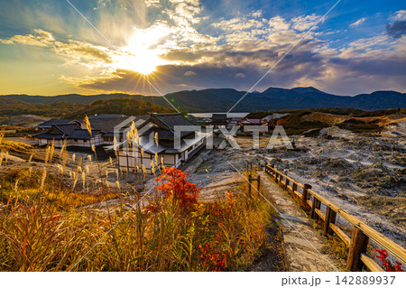 青森県 恐山の秋景色 青森県 恐山の秋景色 142889937