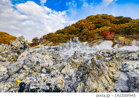 青森県 恐山の秋景色 青森県 恐山の秋景色 142889948