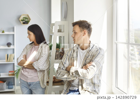 Family Couple Offended With Each Other During A Conflict Or Divorce At Home 142890729