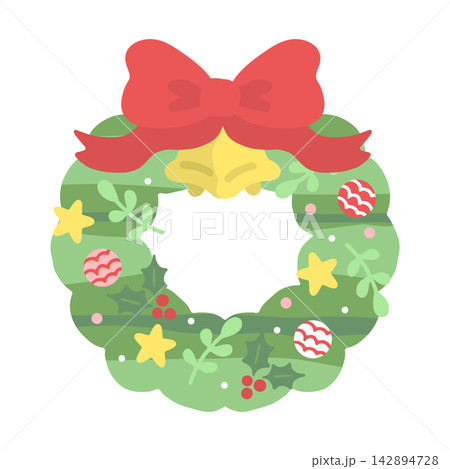 赤い大きなリボンと金色のベルを飾ったグリーンクリスマスリース 142894728