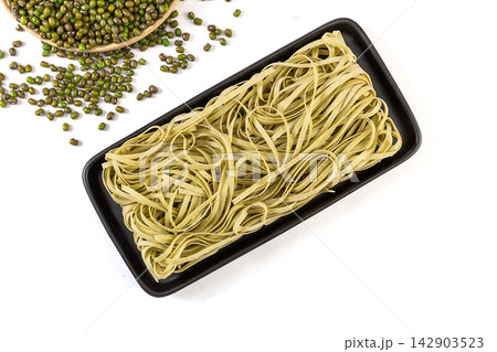 dried Mung Bean Green Flat Noodle Nest Block dried Mung Bean Green Flat Noodle Nest Block 142903523
