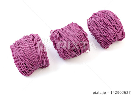 dried Purple Sweet Potato Cantonese Jook Sing Noodle Nests 142903627