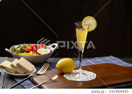 fresh Lemon Water Drink With Citrus Flavor fresh Lemon Water Drink With Citrus Flavor 142904405