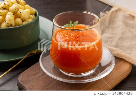 fresh Papaya Juice Drink With Tropical Fruit Flavor fresh Papaya Juice Drink With Tropical Fruit Flavor 142904429
