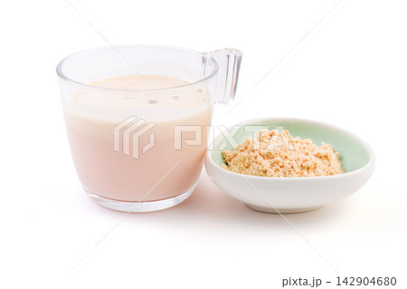 freeze Dried Strawberry Soy Milk Powder Traditional Beverage Ingredient 142904680