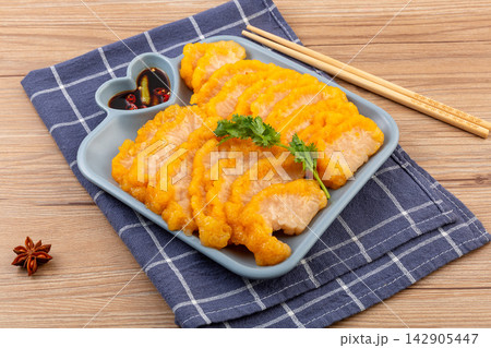 fresh Snow Fungus Sashimi Style, Asian Cold Delicacy 142905447