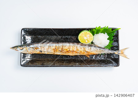 さんまの塩焼き 142906407