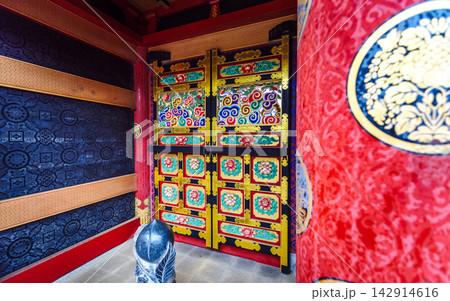 Ornate Doorway of the Kirin-mon Gate at Osugi Shrine, Ibaraki Prefecture, Japan Ornate Doorway of the Kirin-mon Gate at Osugi Shrine, Ibaraki Prefecture, Japan 142914616