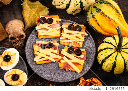 Halloween appetizers. Assortment of snack, food, party buffet 142916835