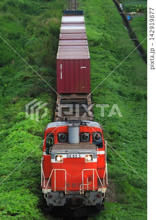 仙台臨海鉄道DE65-5号機(元国鉄DE15-1525号機)牽引の貨物列車_2026/9/11撮影 仙台臨海鉄道DE65-5号機(元国鉄DE15-1525号機)牽引の貨物列車_2026/9/11撮影 142919877
