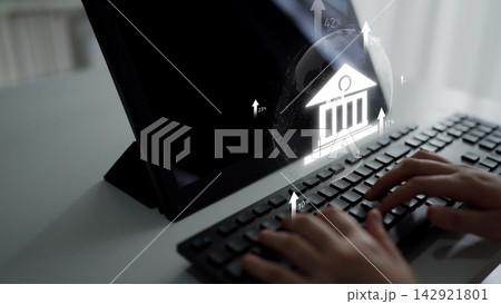 Fintech Innovation Transforming the Online Banking Experience Muxer 142921801