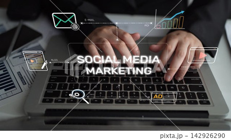 Social Media Marketing Strategy and Engagement Visualization Muxer Social Media Marketing Strategy and Engagement Visualization Muxer 142926290