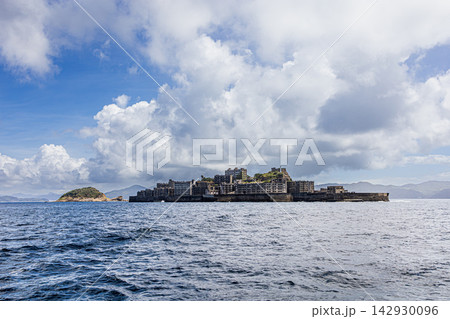 軍艦島と中ノ島 軍艦島と中ノ島 142930096