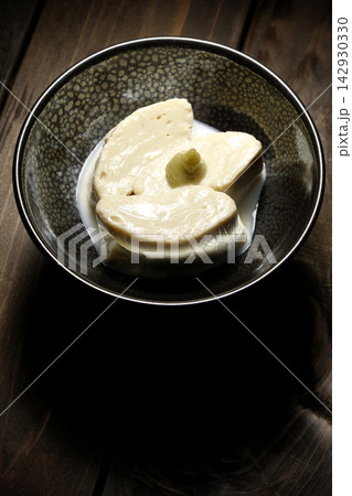 生湯葉とわさび 生湯葉とわさび 142930330