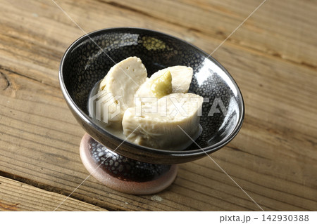 生湯葉とわさび 生湯葉とわさび 142930388