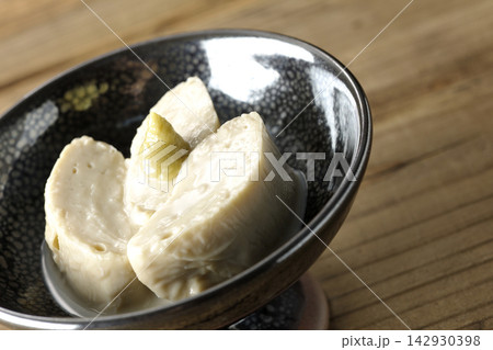 生湯葉とわさび 生湯葉とわさび 142930398