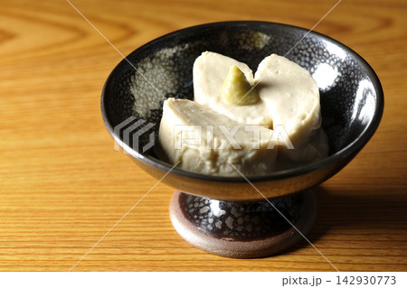 生湯葉とわさび 142930773