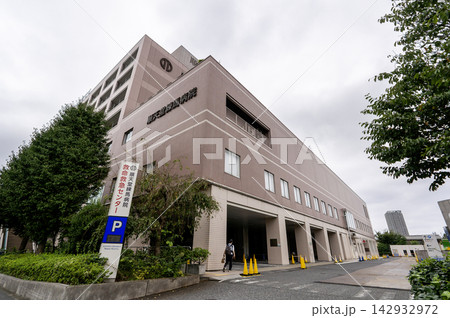 順天堂大学医学部附属練馬病院 駐車場入り口 東京都練馬区高野台3丁目 順天堂大学医学部附属練馬病院 駐車場入り口 東京都練馬区高野台3丁目 142932972