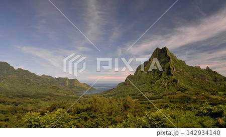 仏領ポリネシア 海と山の絶景 モーレア島 仏領ポリネシア 海と山の絶景 モーレア島 142934140