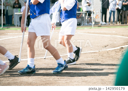 運動会で走る園児の素材画像 運動会で走る園児の素材画像 142950179